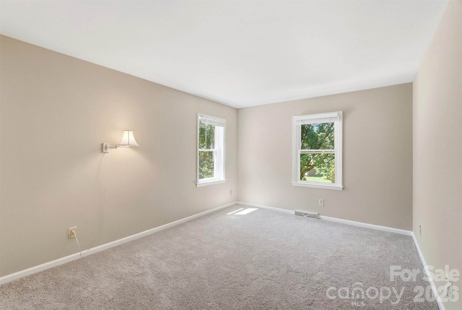 730 Fredricksburg Road, Matthews, NC 28105