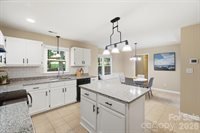 730 Fredricksburg Road, Matthews, NC 28105