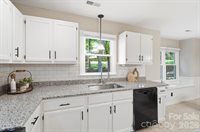 730 Fredricksburg Road, Matthews, NC 28105