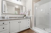 730 Fredricksburg Road, Matthews, NC 28105