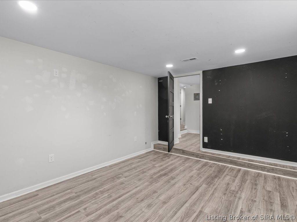 2505 Lincoln Drive, Clarksville, IN 47129