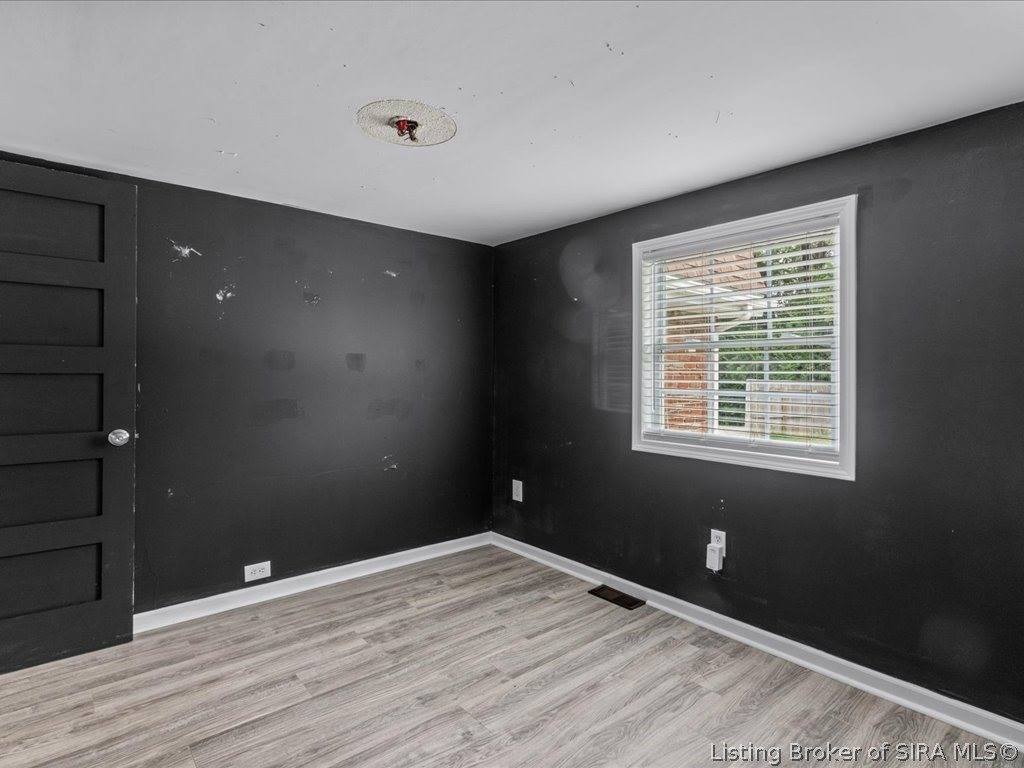 2505 Lincoln Drive, Clarksville, IN 47129