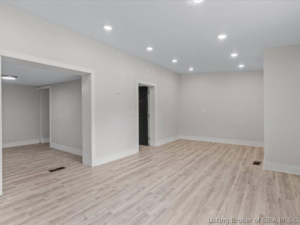 2505 Lincoln Drive, Clarksville, IN 47129