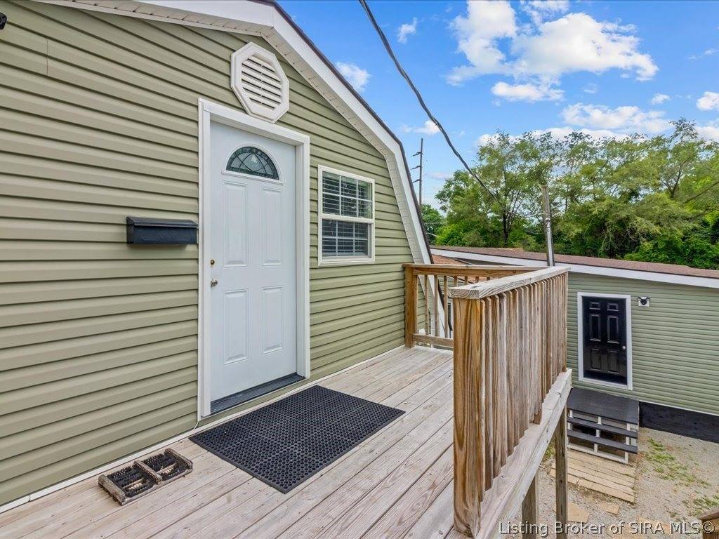 2505 Lincoln Drive, Clarksville, IN 47129