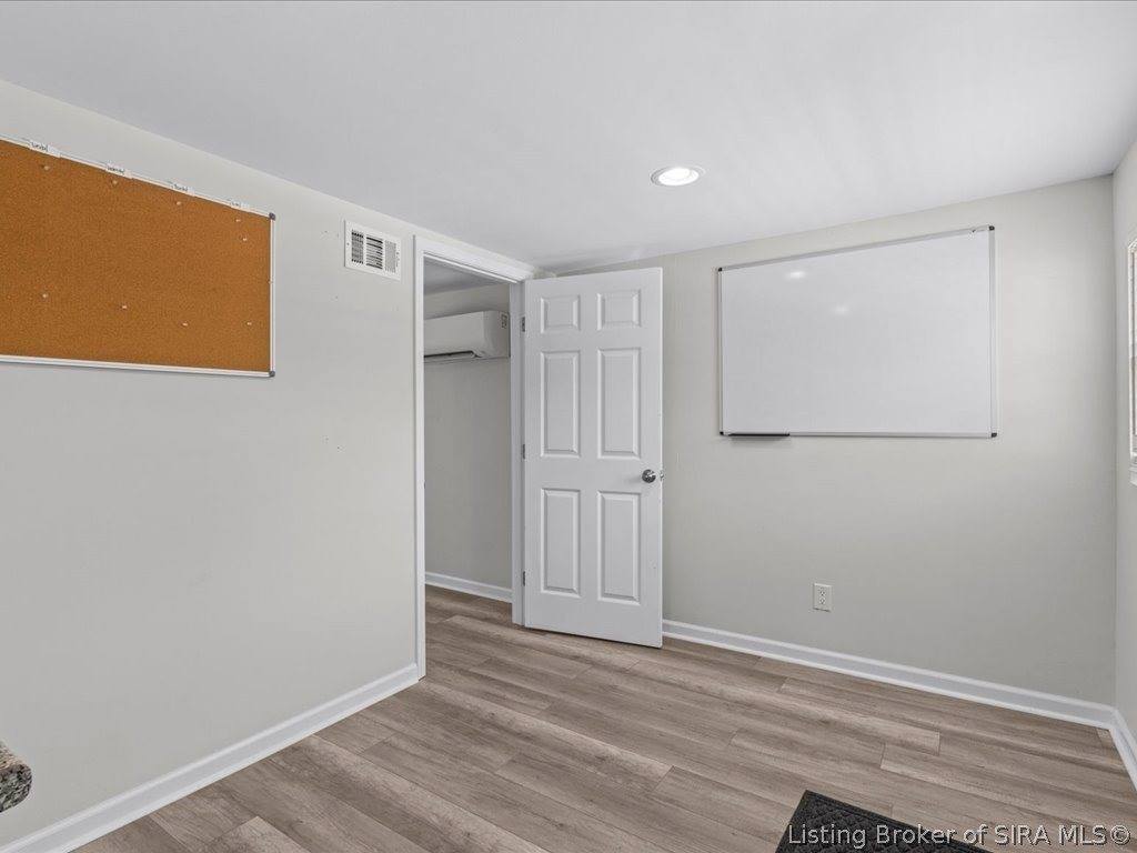 2505 Lincoln Drive, Clarksville, IN 47129