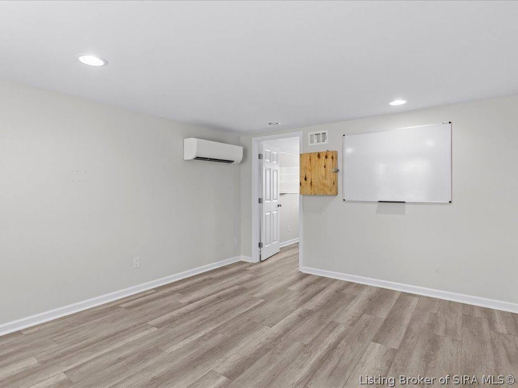 2505 Lincoln Drive, Clarksville, IN 47129