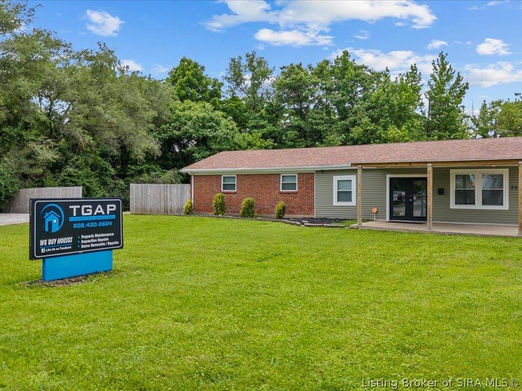 2505 Lincoln Drive, Clarksville, IN 47129
