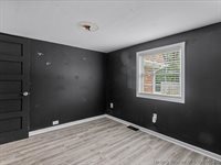 2505 Lincoln Drive, Clarksville, IN 47129