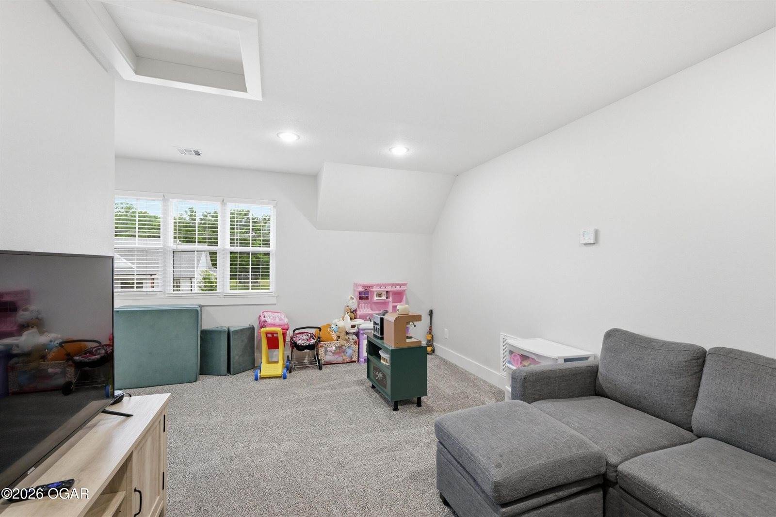 2206 Harlow Street, Carthage, MO 64836