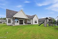 2206 Harlow Street, Carthage, MO 64836