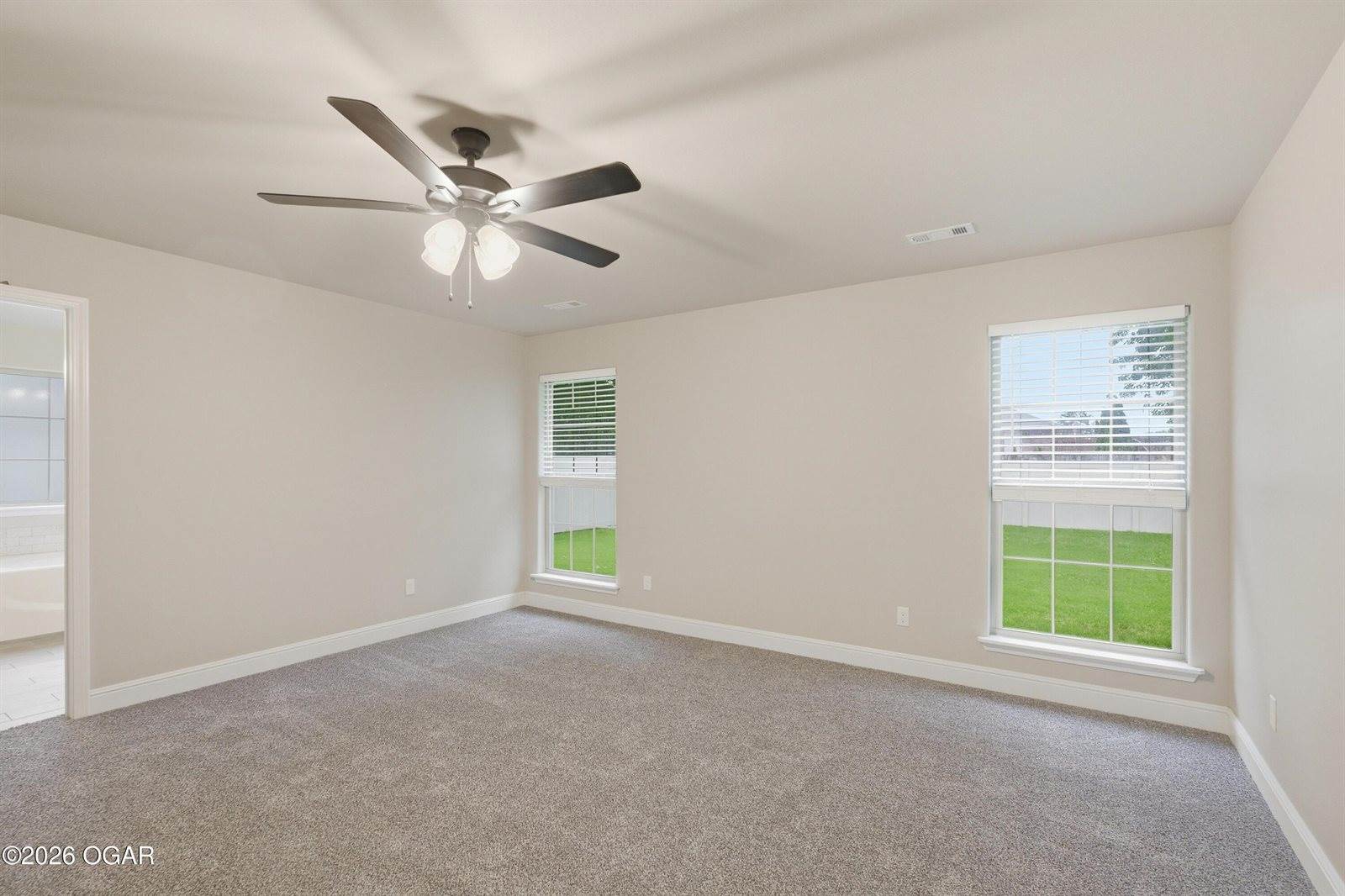 2011 Eagle Drive, Neosho, MO 64850