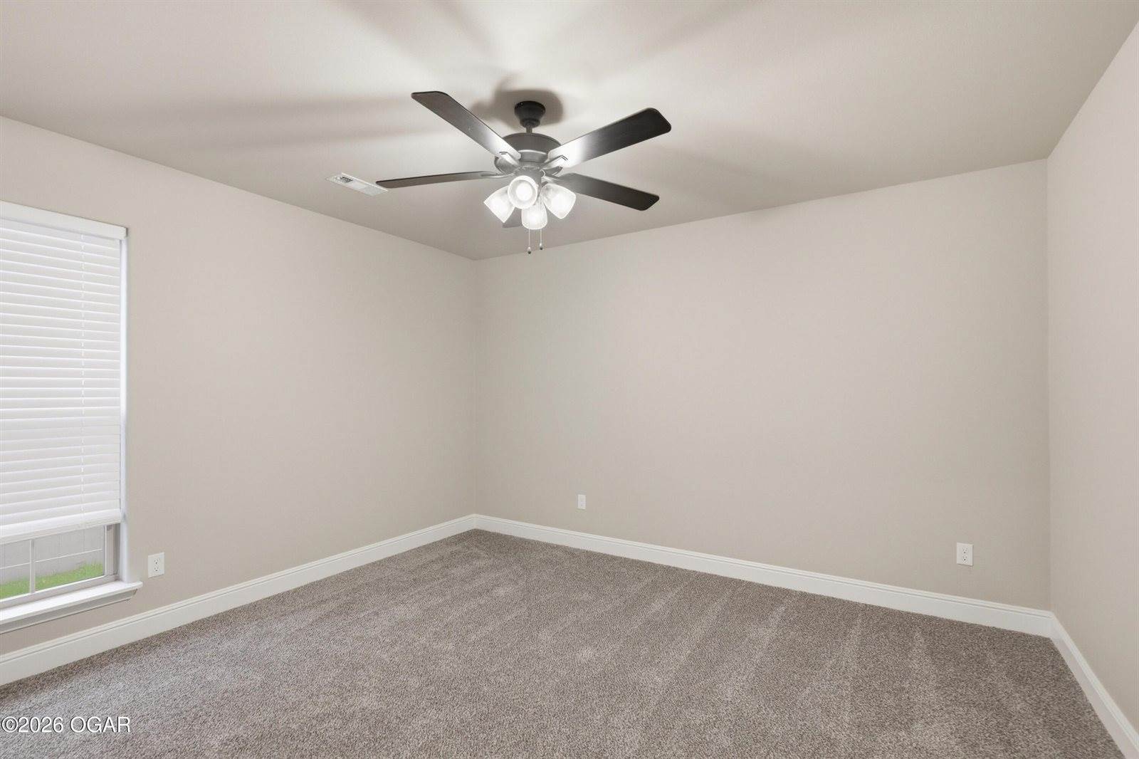2011 Eagle Drive, Neosho, MO 64850