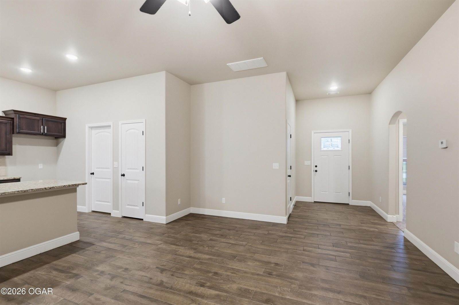 2011 Eagle Drive, Neosho, MO 64850
