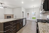 2011 Eagle Drive, Neosho, MO 64850