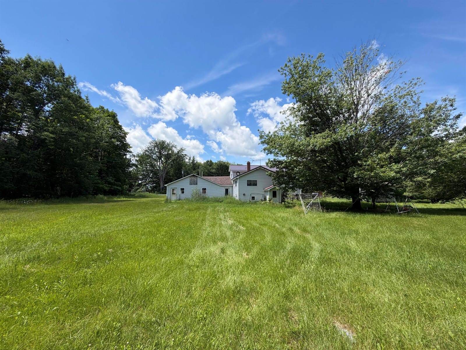 931 Oliver Hill Road, Garland, ME 04939