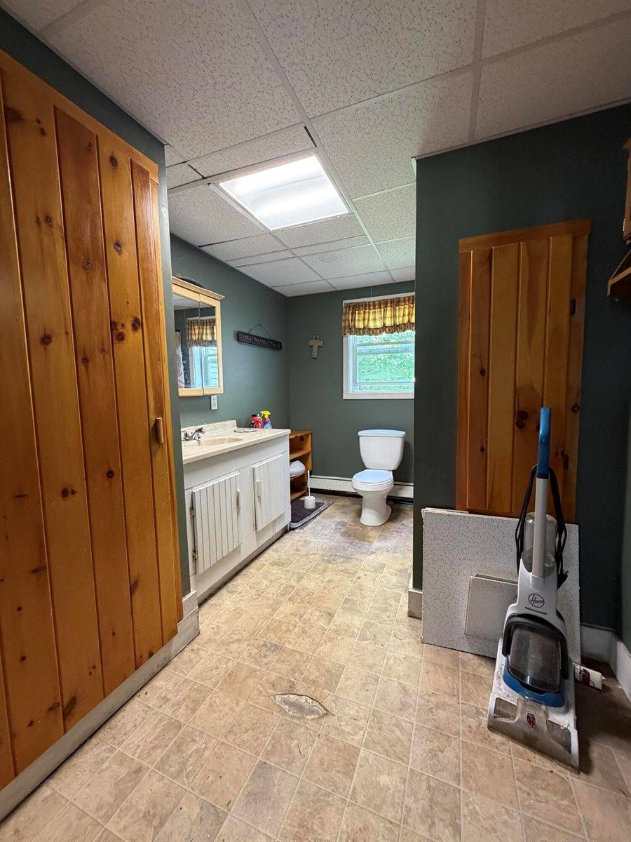 931 Oliver Hill Road, Garland, ME 04939