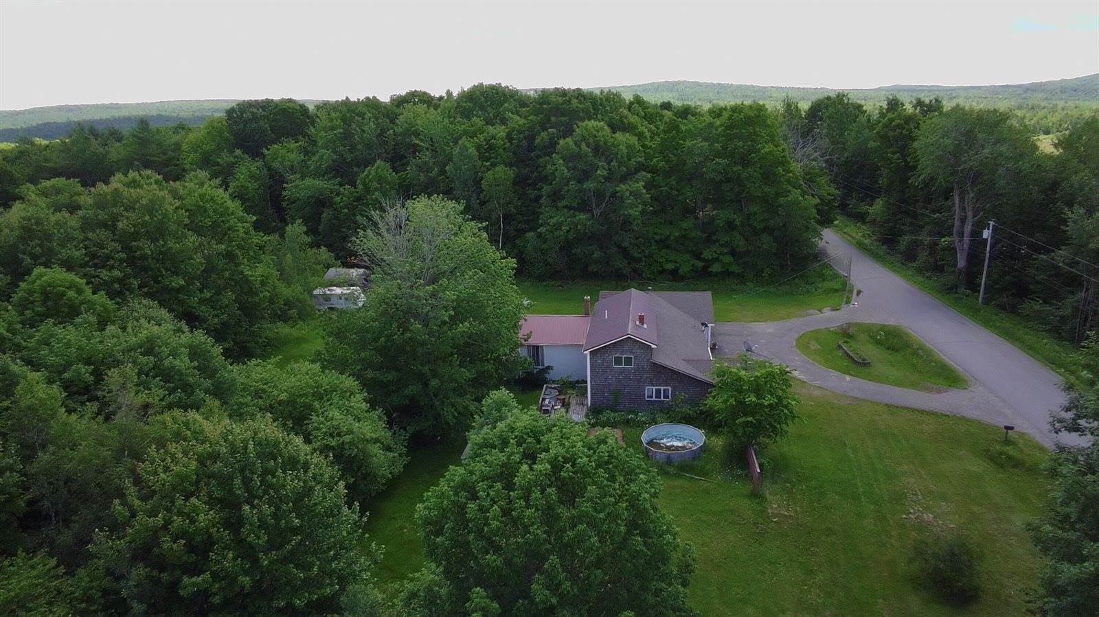 931 Oliver Hill Road, Garland, ME 04939