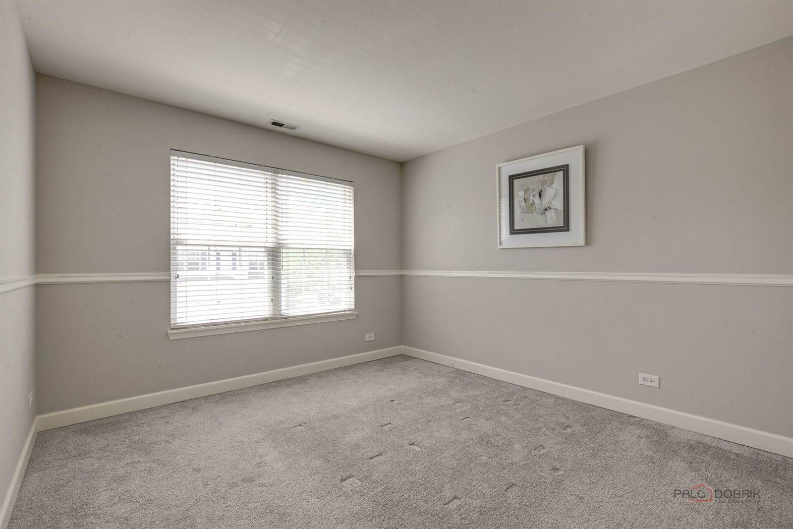 3124 Falling Waters Lane, Lindenhurst, IL 60046