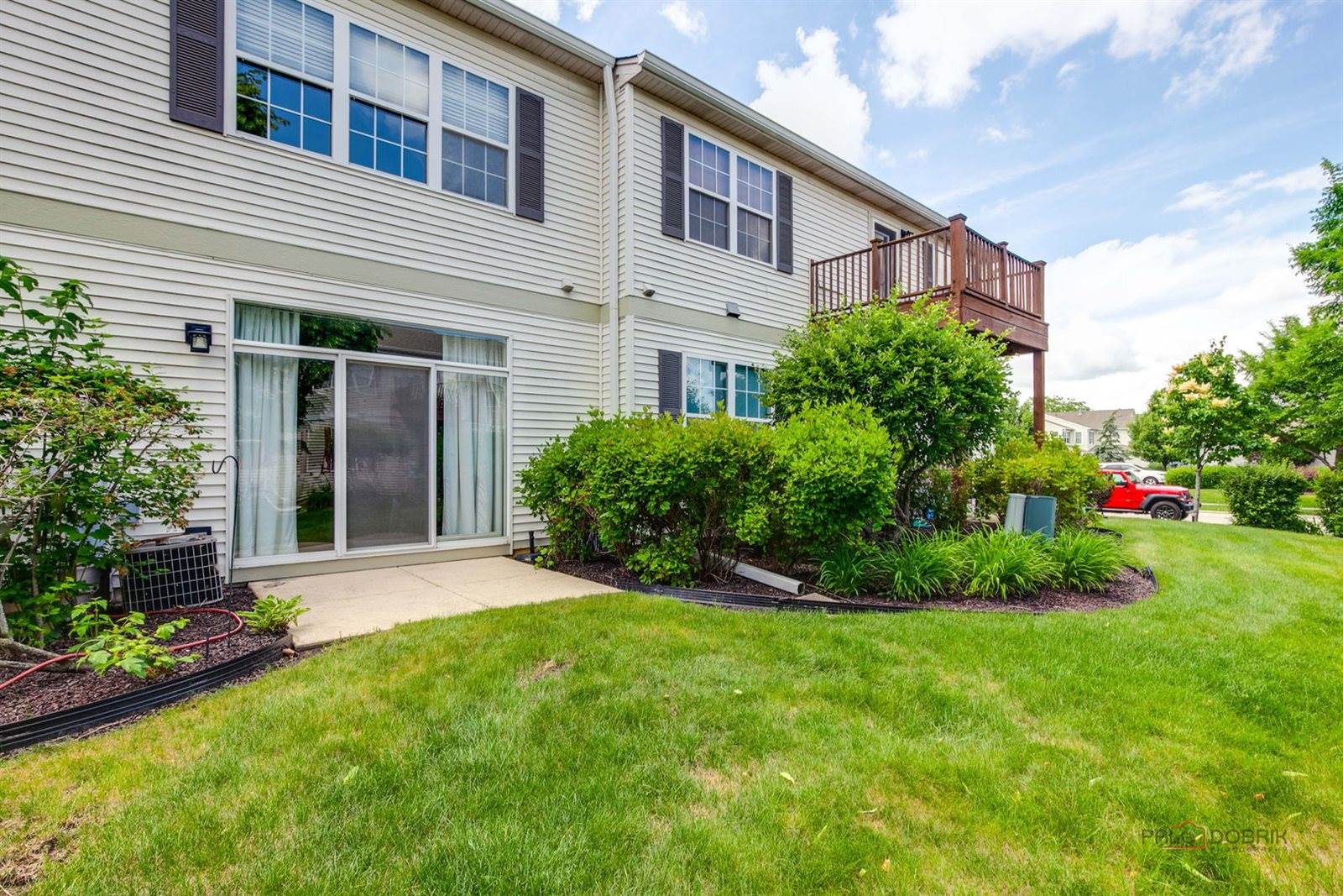 3124 Falling Waters Lane, Lindenhurst, IL 60046