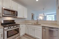 3124 Falling Waters Lane, Lindenhurst, IL 60046