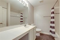3124 Falling Waters Lane, Lindenhurst, IL 60046