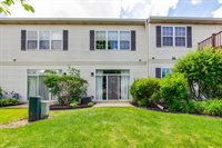 3124 Falling Waters Lane, Lindenhurst, IL 60046