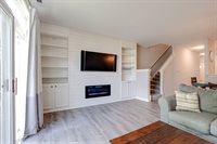 3124 Falling Waters Lane, Lindenhurst, IL 60046