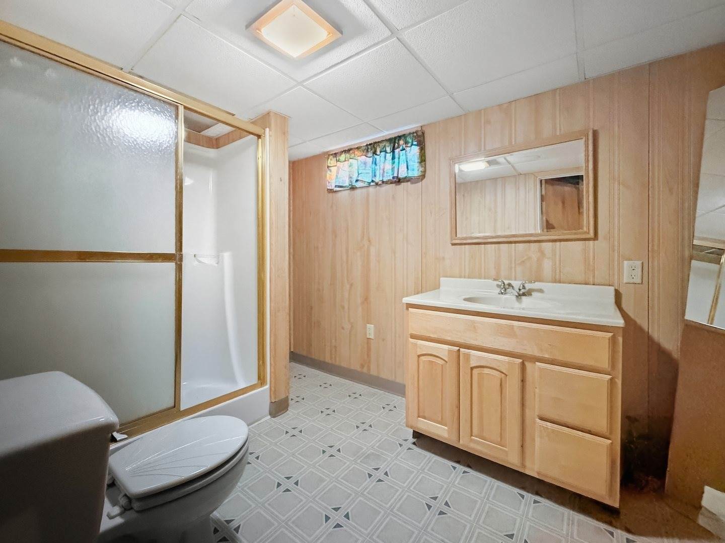 1734 West Stephenson Street, Freeport, IL 61032