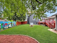 625 West Ringold Street, Freeport, IL 61032
