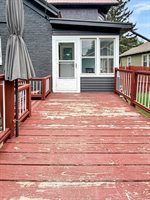 625 West Ringold Street, Freeport, IL 61032