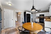 10460 Carrie Drive, New Middletown, OH 44442