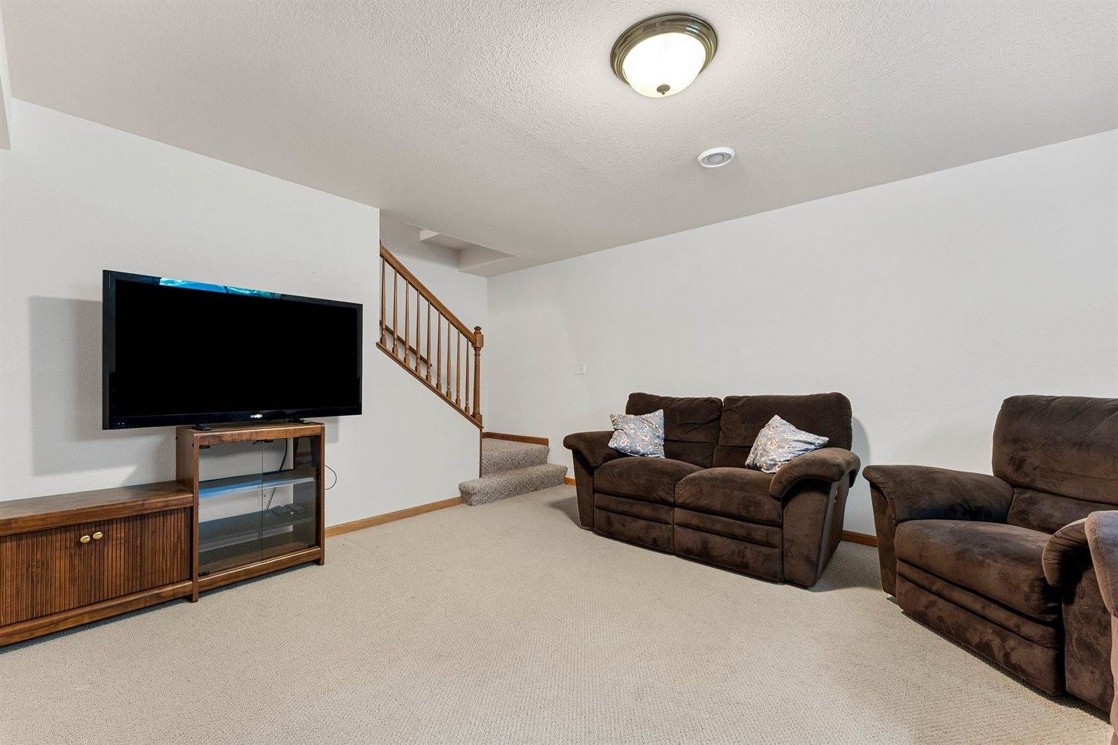 1218 Rosa Avenue, Crivitz, WI 54114
