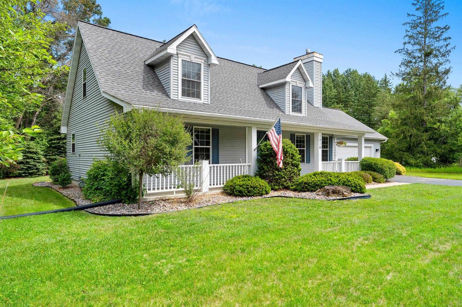1218 Rosa Avenue, Crivitz, WI 54114