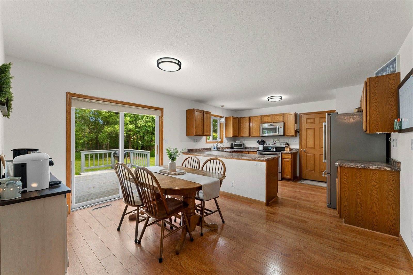 1218 Rosa Avenue, Crivitz, WI 54114