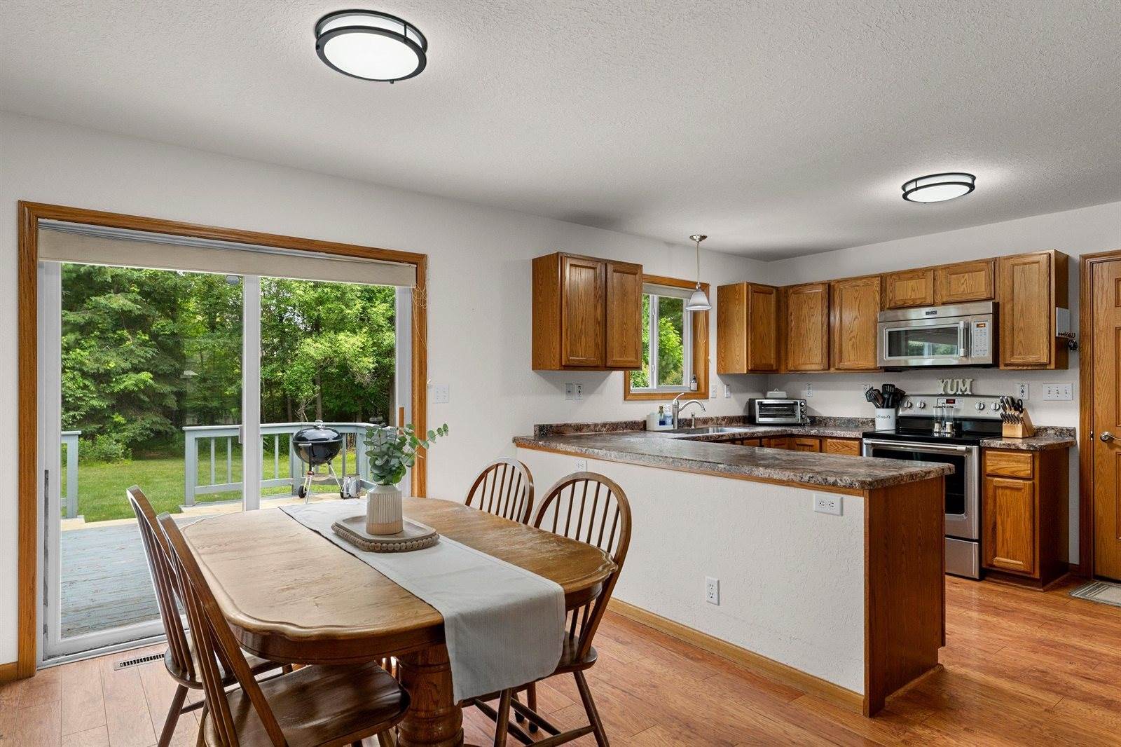 1218 Rosa Avenue, Crivitz, WI 54114