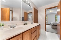 1218 Rosa Avenue, Crivitz, WI 54114