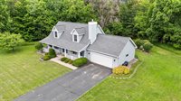 1218 Rosa Avenue, Crivitz, WI 54114