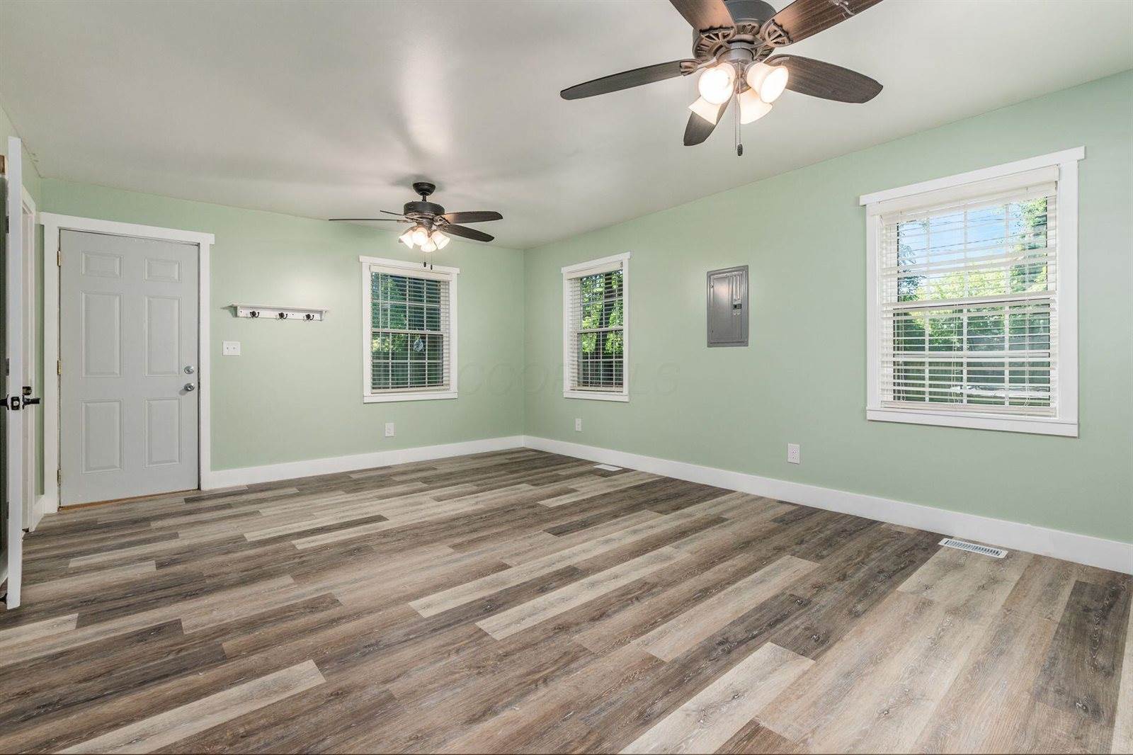 2051 Briarwood Avenue, Columbus, OH 43211