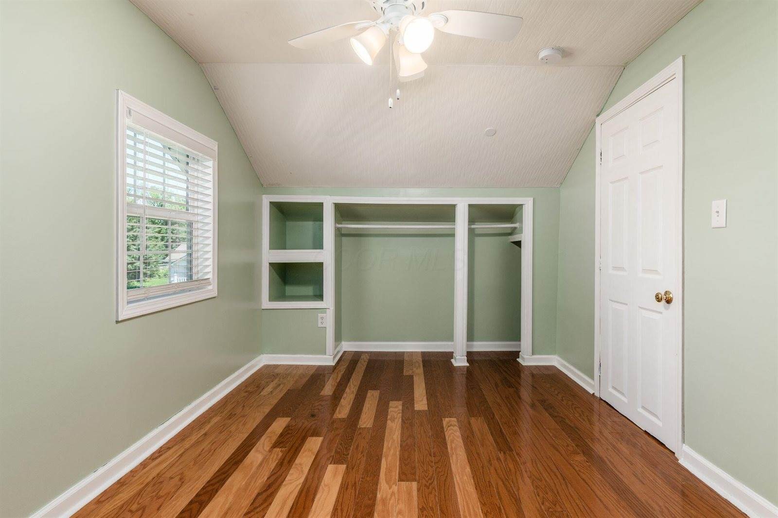 2051 Briarwood Avenue, Columbus, OH 43211