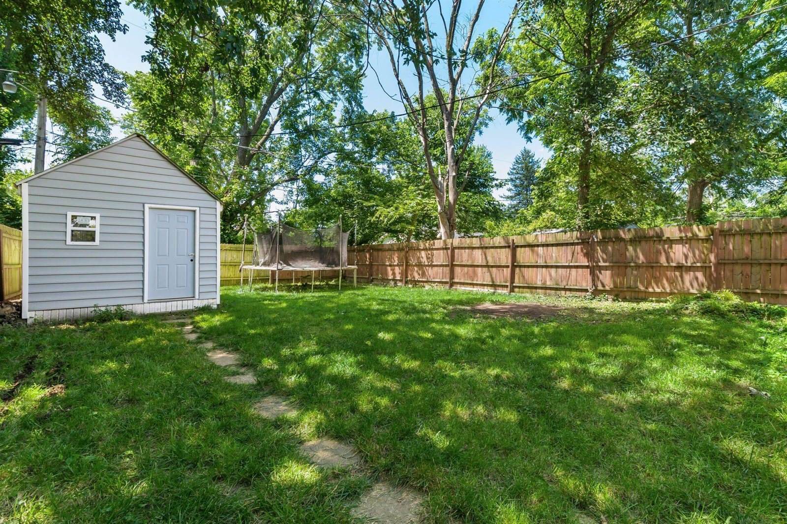 2051 Briarwood Avenue, Columbus, OH 43211