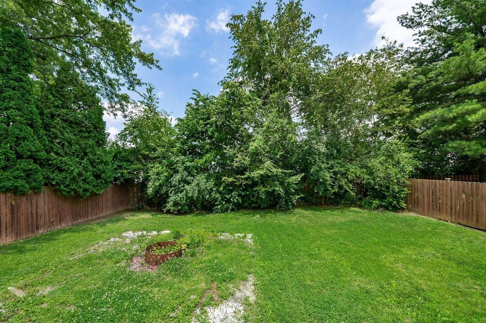 6428 Berry Pond Way, Canal Winchester, OH 43110