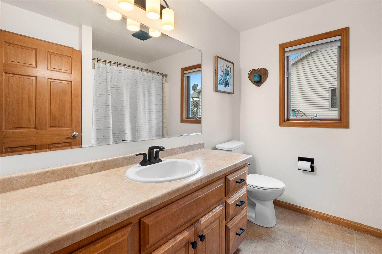 3166 Egan Lane, Green Bay, WI 54311