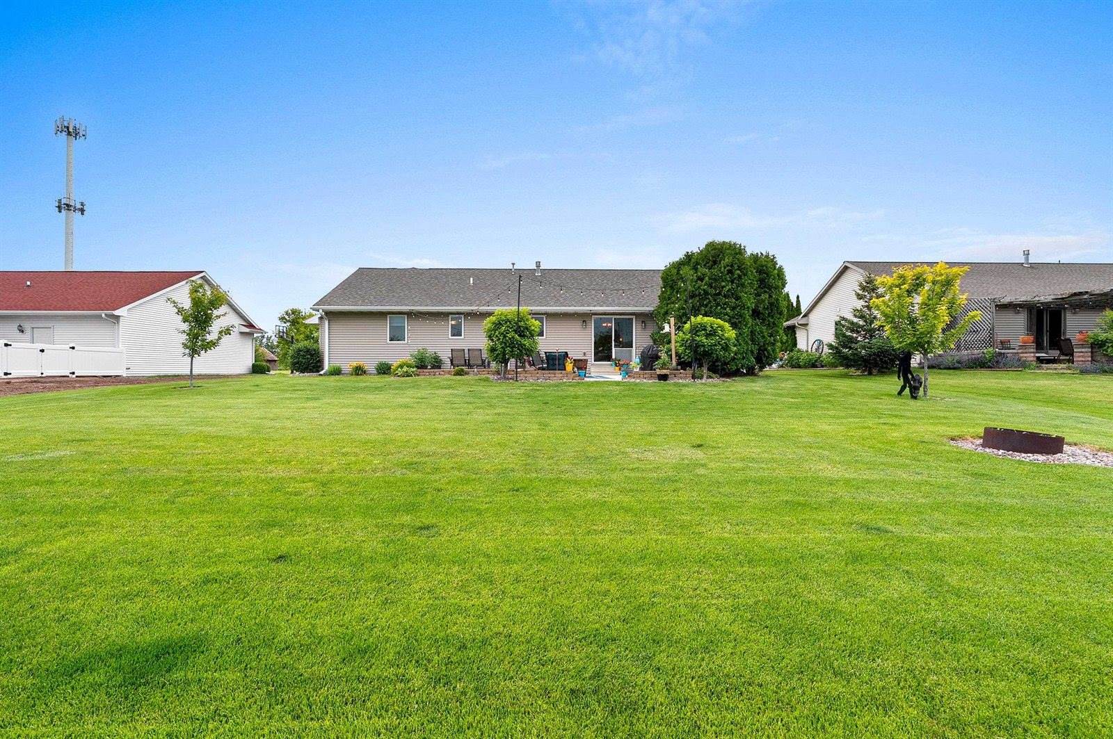 3166 Egan Lane, Green Bay, WI 54311