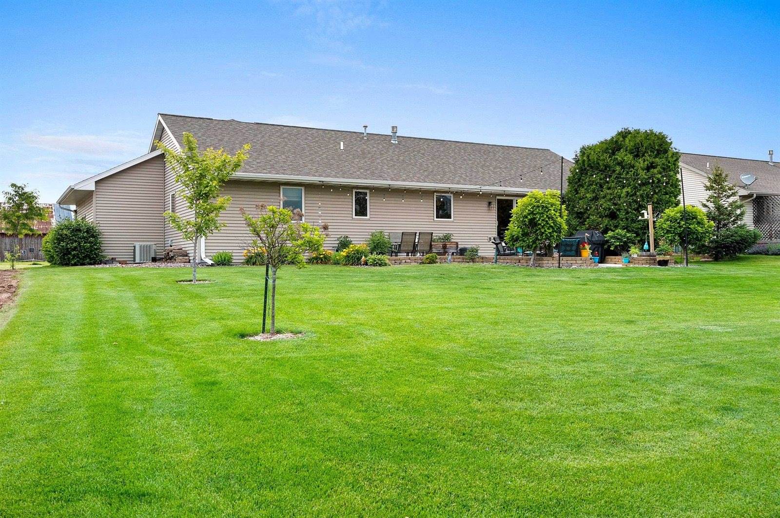 3166 Egan Lane, Green Bay, WI 54311