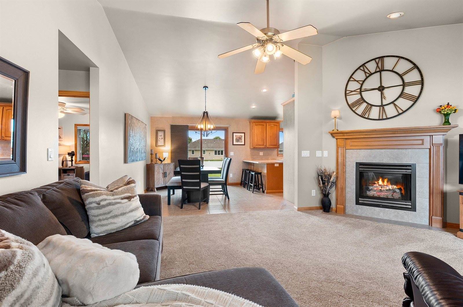 3166 Egan Lane, Green Bay, WI 54311