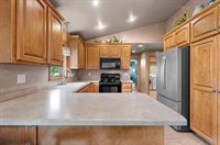 3166 Egan Lane, Green Bay, WI 54311