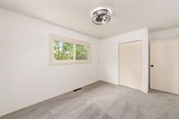3849 Laguna Drive, Columbus, OH 43232