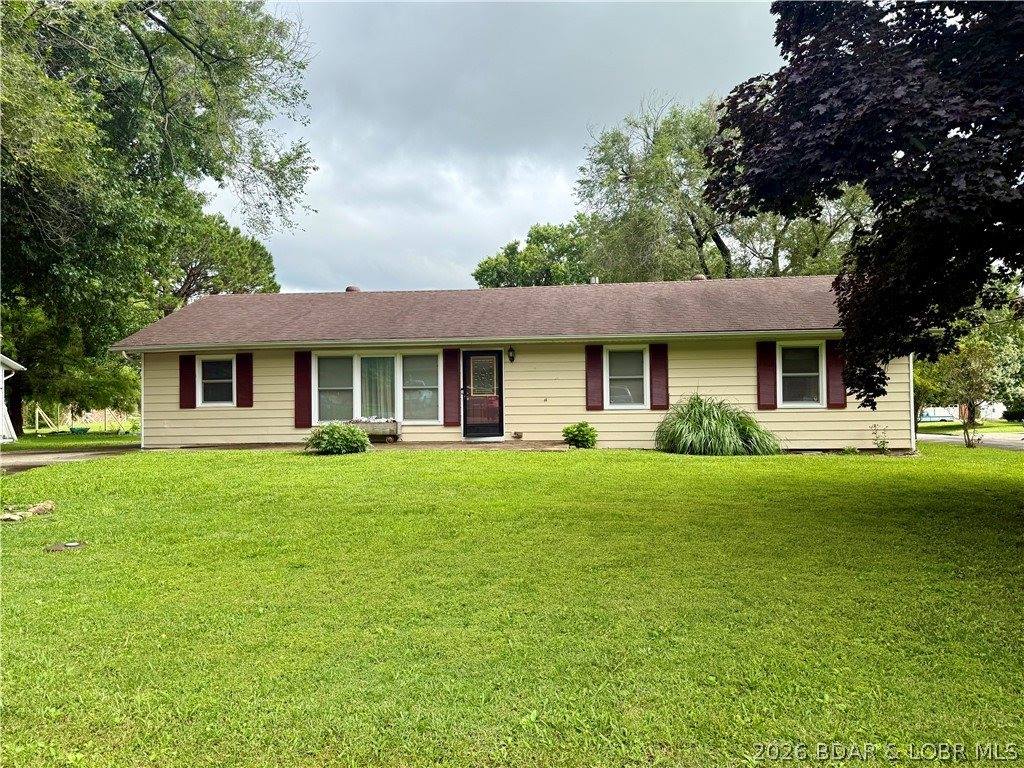 130 Center Street, Tipton, MO 65081