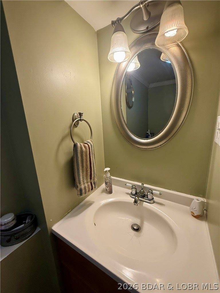 130 Center Street, Tipton, MO 65081