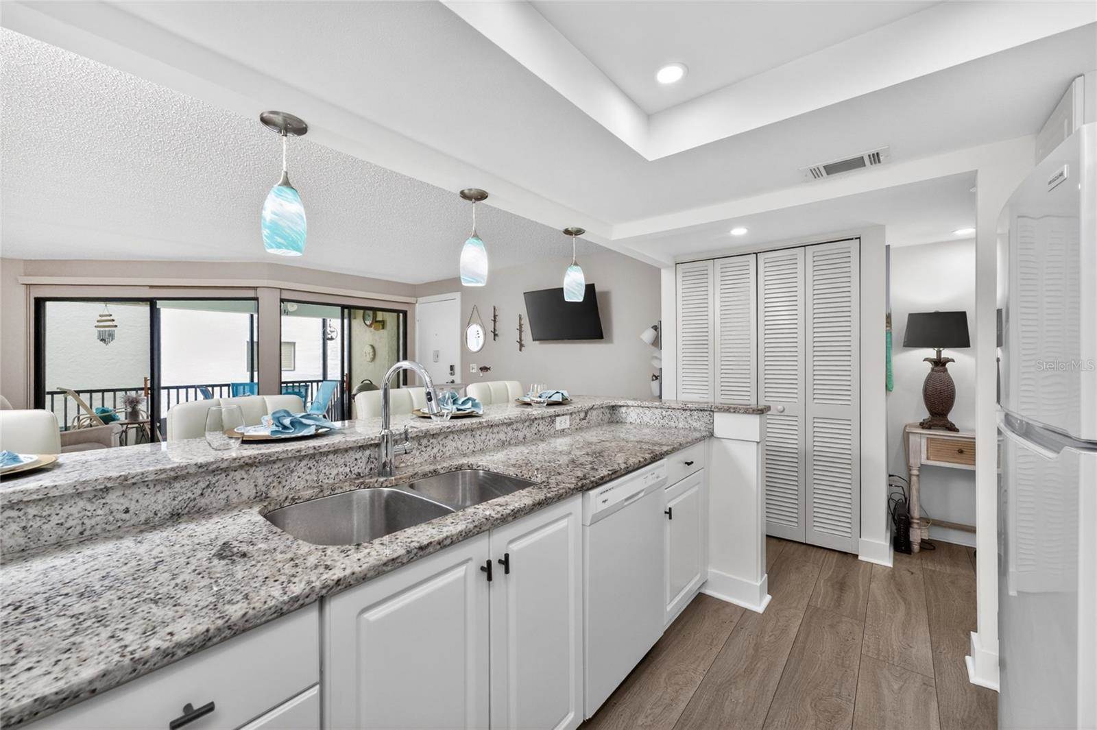 2810 North Beach Road, Englewood, FL 34223
